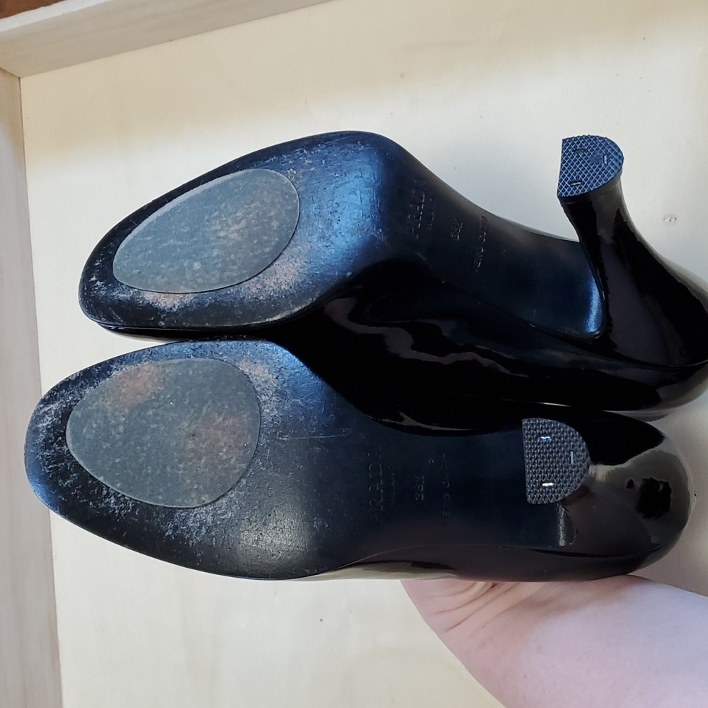 PRADA vintage patent leather heels - Picture 8 of 9